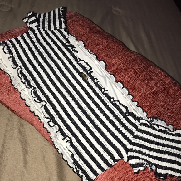 Pink Top - Picture 8 of 15